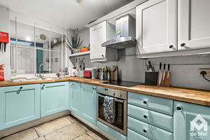 Photo 8- click for photo gallery